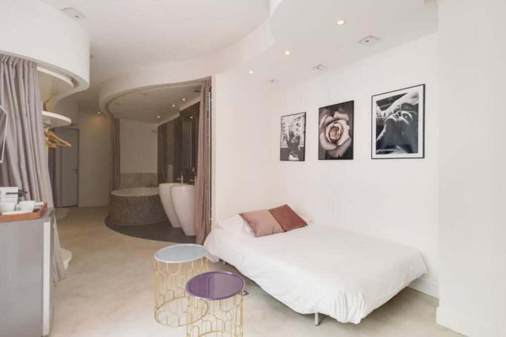 Magnifique Appartement Parisien - Marais Bagian luar foto